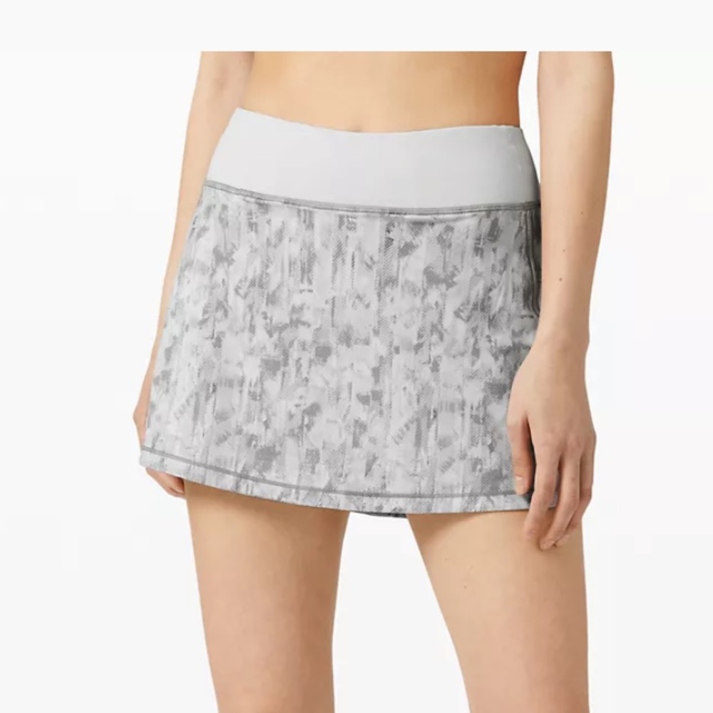 EUC Lululemon Pace Rival Skirt 6 Tall